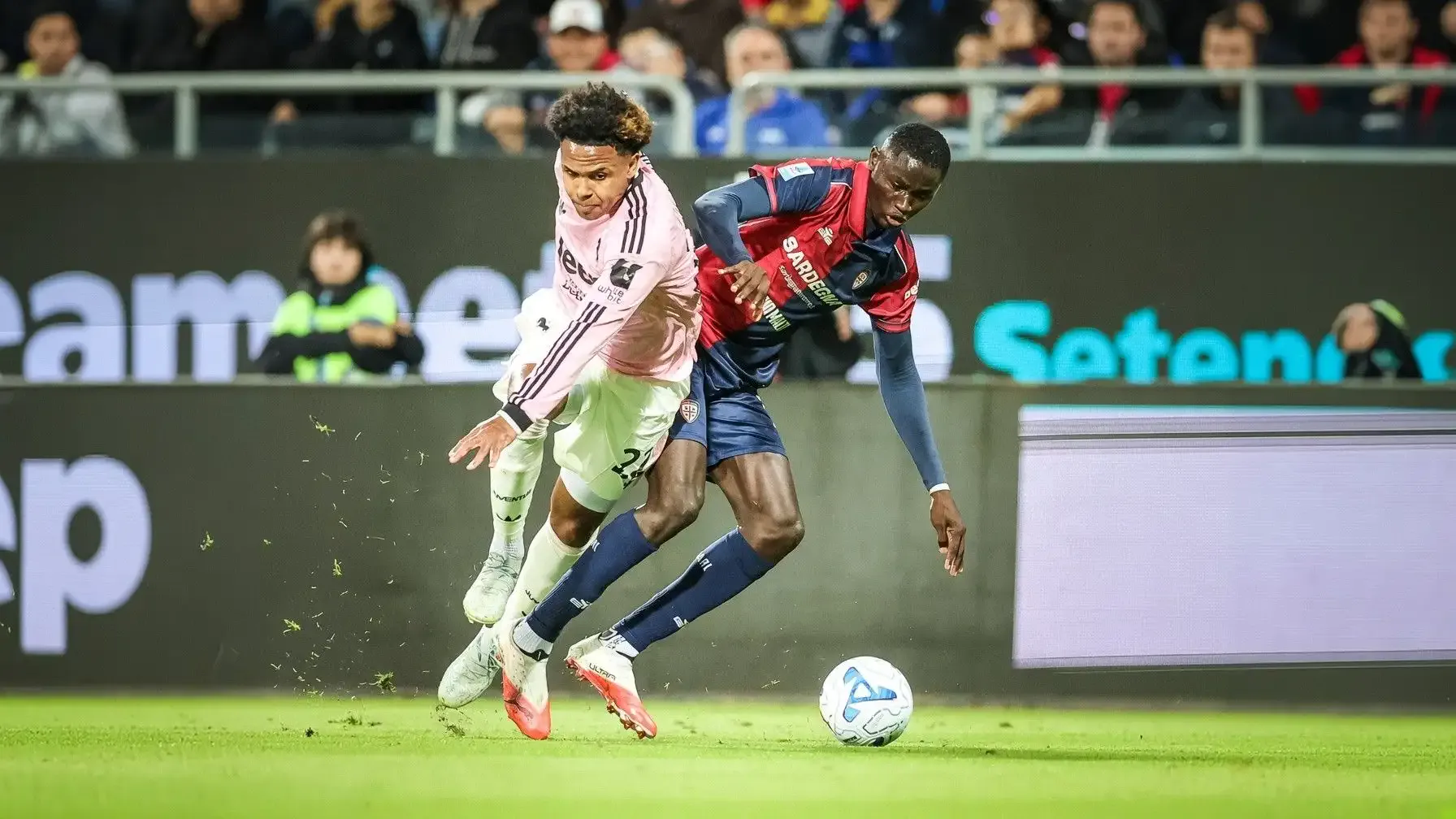 Juventus, Cagliari'ye takıldı