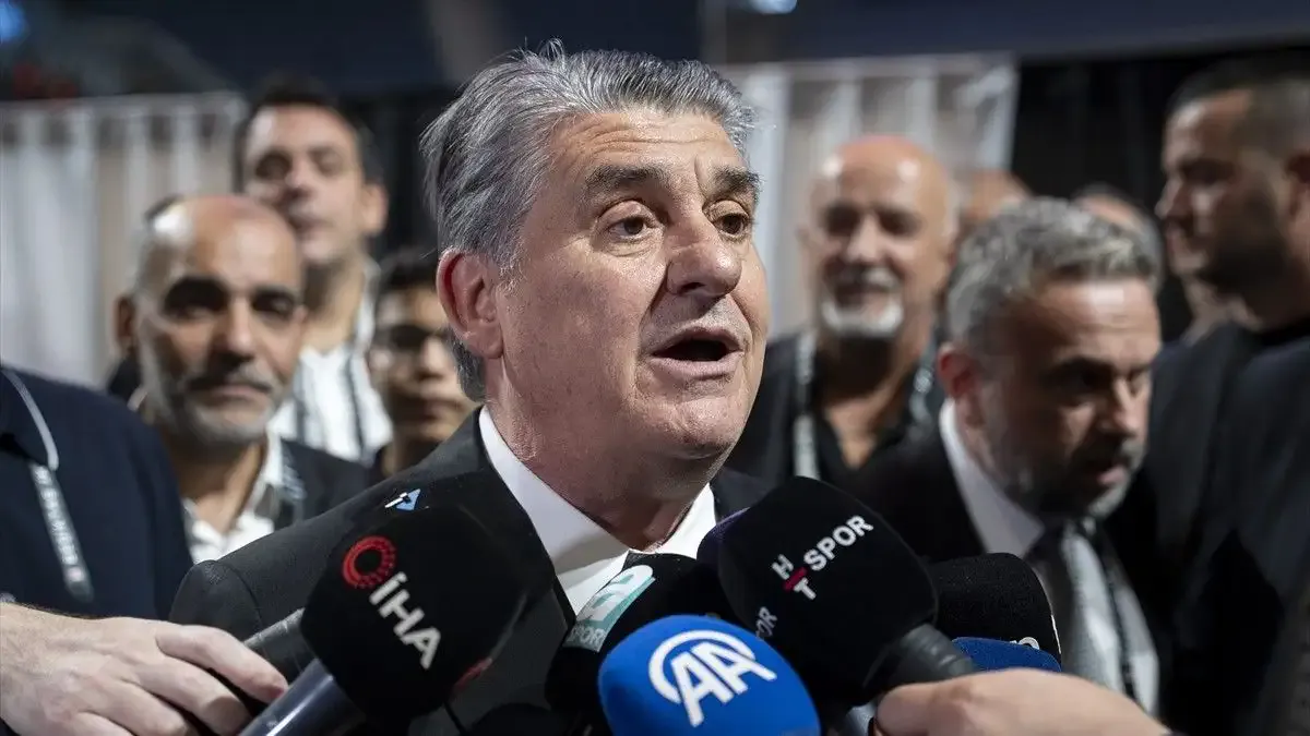 Serdal Adalı yeniden Beşiktaş başkanlığına seçildi!