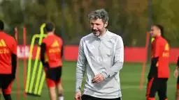 Mark van Bommel'den Türkiye maçı öncesi Lukaku ve Trossard açıklaması