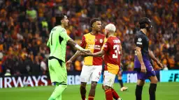 Galatasaray'da Lucas Torreira şoku: Sakatlandı