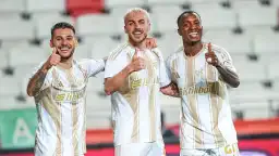 Antalya'da 4 golle gülen Kayserispor, liderliğini korudu