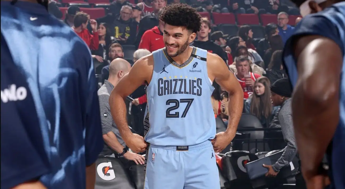 Grizzlies'ın çaylağı Cameron Boozer, LeBron James'in rekorunu kırdı