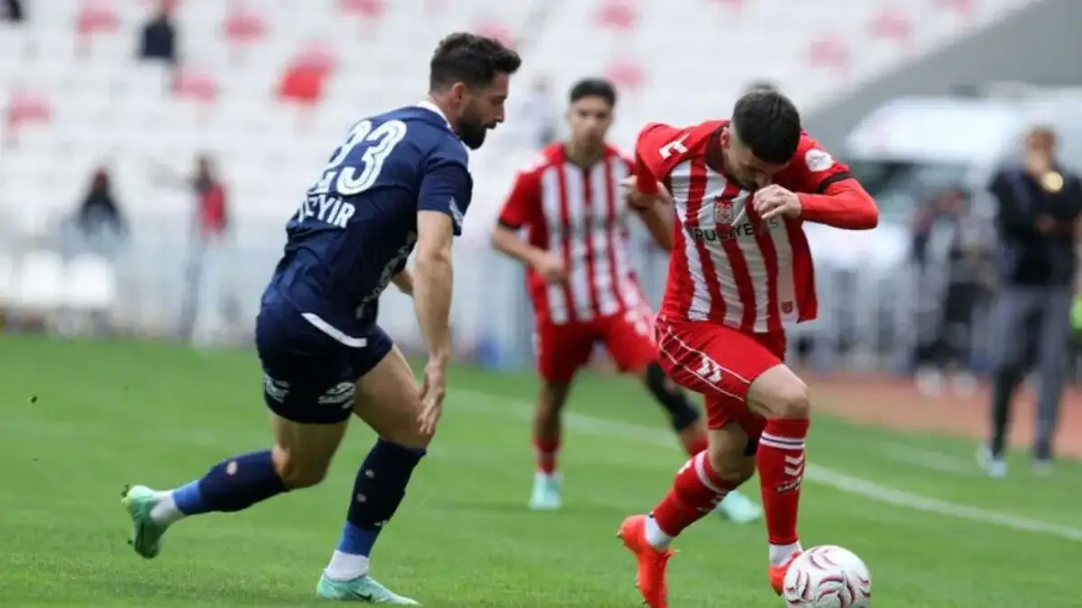Sivasspor - Sarıyer: 1-1 Maç sonucu, maç özeti (Yazılı)