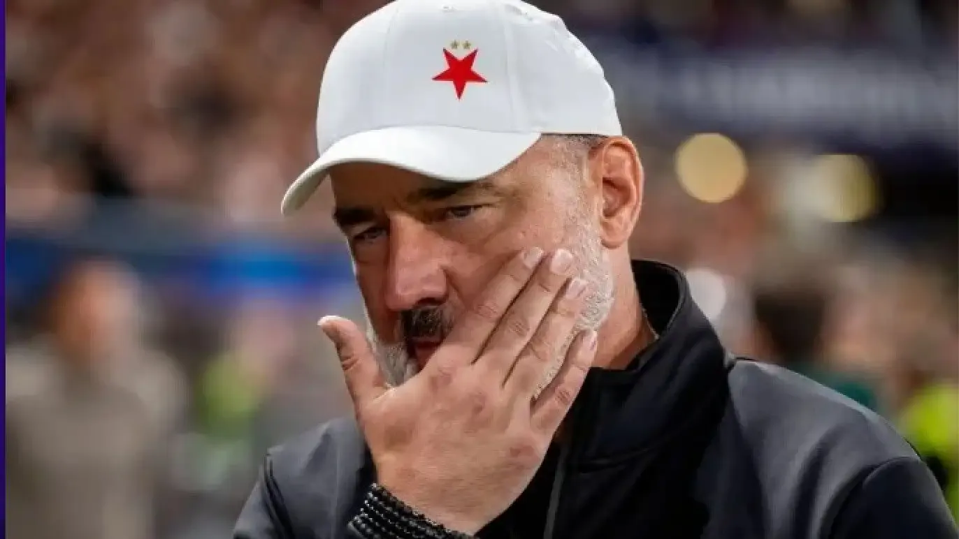Slavia Prag hocasından Fenerbahçe itirafı!