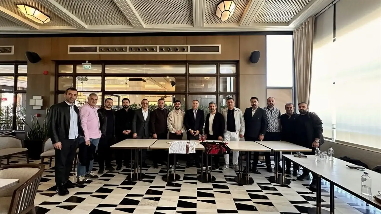Gençlerbirliği ile Amed Sportif Faaliyetler'in yöneticileri dostluk yemeğinde buluştu