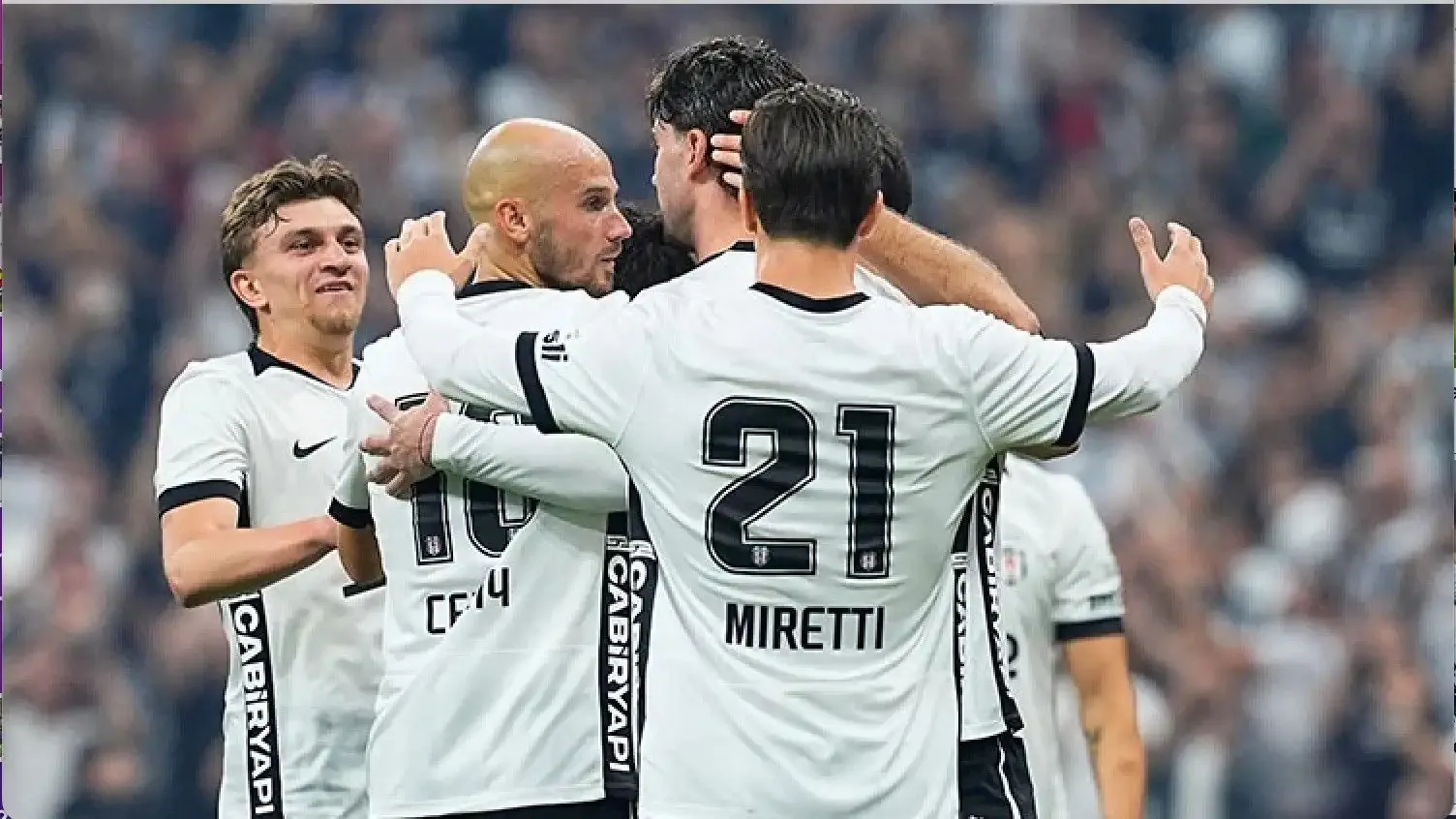 Hoffenheim - Beşiktaş maçının hakemi Lawrence Visser oldu