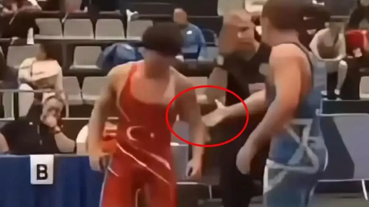 İsrailli rakibinin elini havada bıraktı! 35 saniyede mindere gömdü