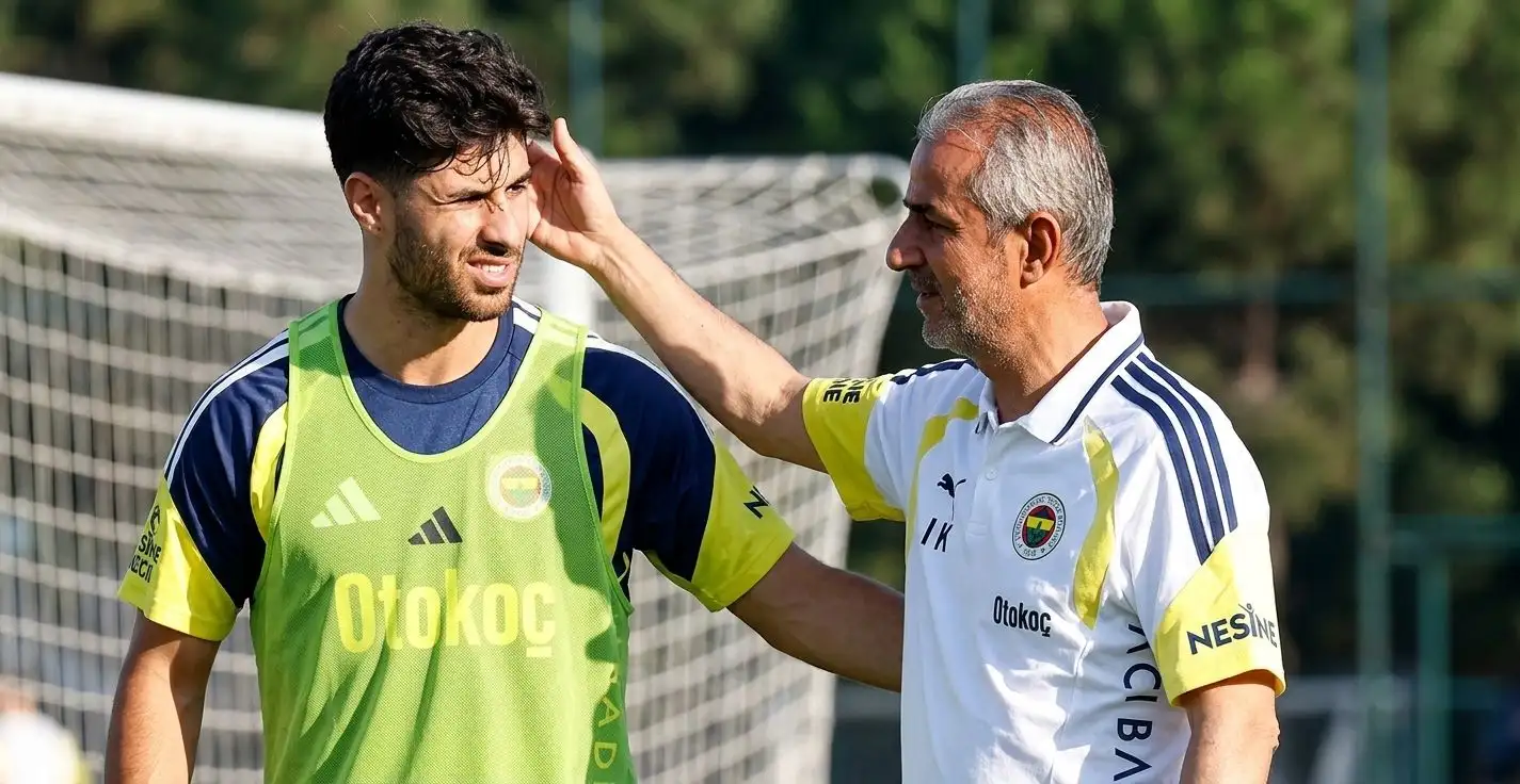 Fenerbahçe'de yabancı futbolcular İsmail Kartal için "kalsın" dememiş