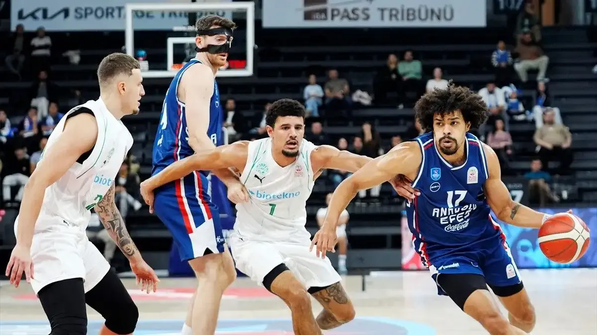 Anadolu Efes-Körfez Basket: 93-77 (Maç sonucu-yazılı özet)