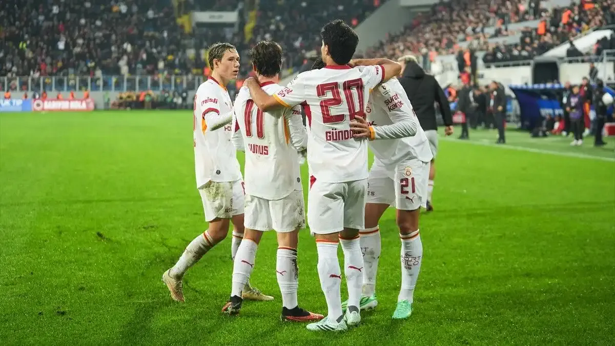 Galatasaray'ın Lille maçı kamp kadrosu açıklandı! Rafael Leao...