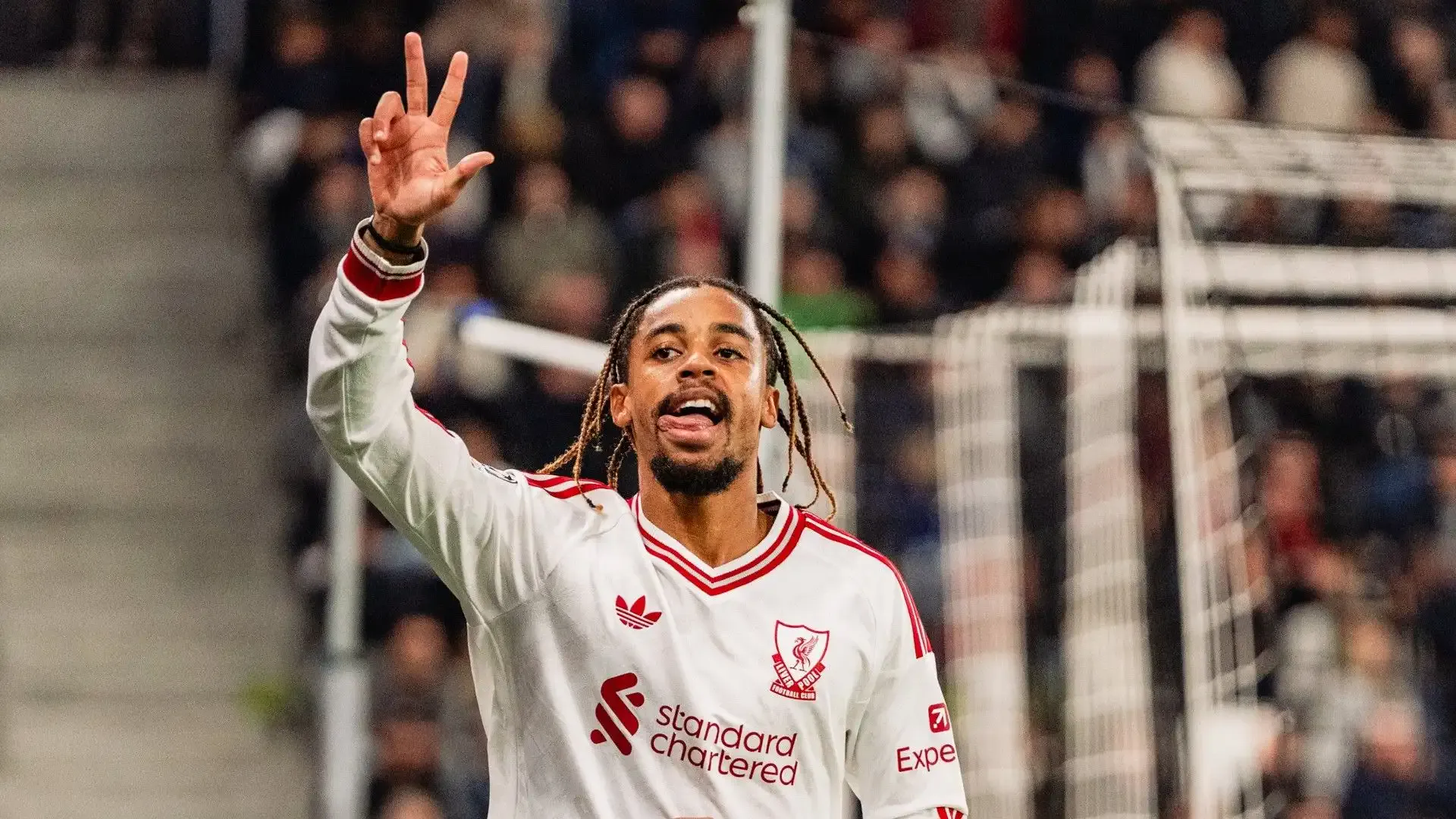 Tam 9 gol! Liverpool deplasmanda güldü